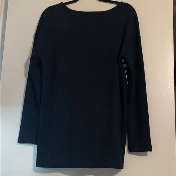 3/$25 Forever 21 high low top - Picture 3 of 3